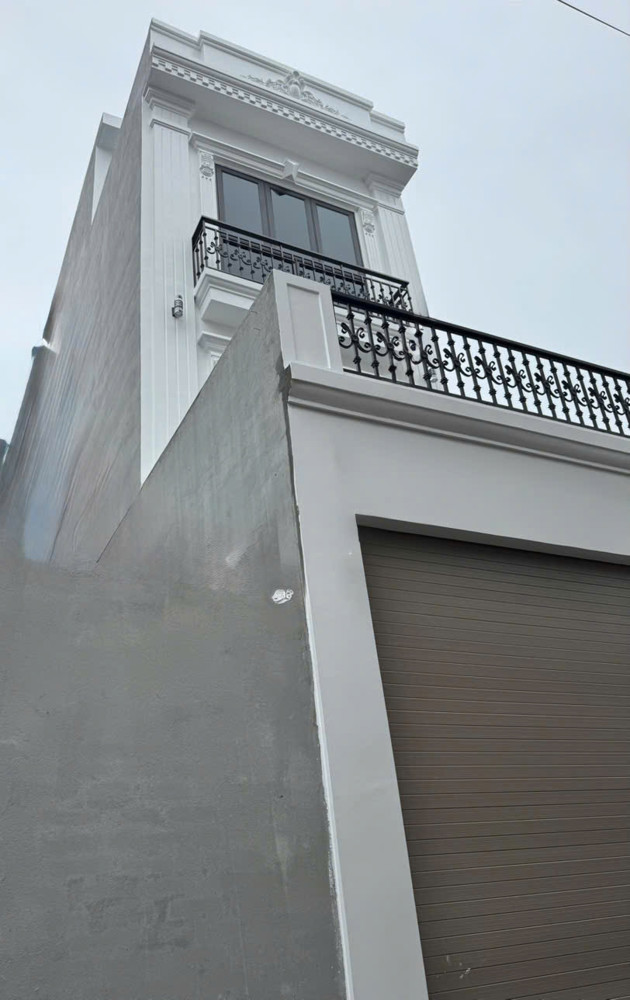 Nhà  ĐỘC LẬP NGÕ  ĐÀ NẴNG, NGÔ QUYỀN, HẢI PHÒNG – CÓ GARA TRONG NHÀ