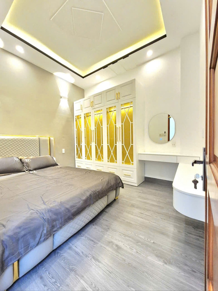 Huỳnh Tấn Phát - HXH thông - Quận 7 - 3 tầng - 61m2 - Nhà đẹp ở ngay - 7.49 Tỷ