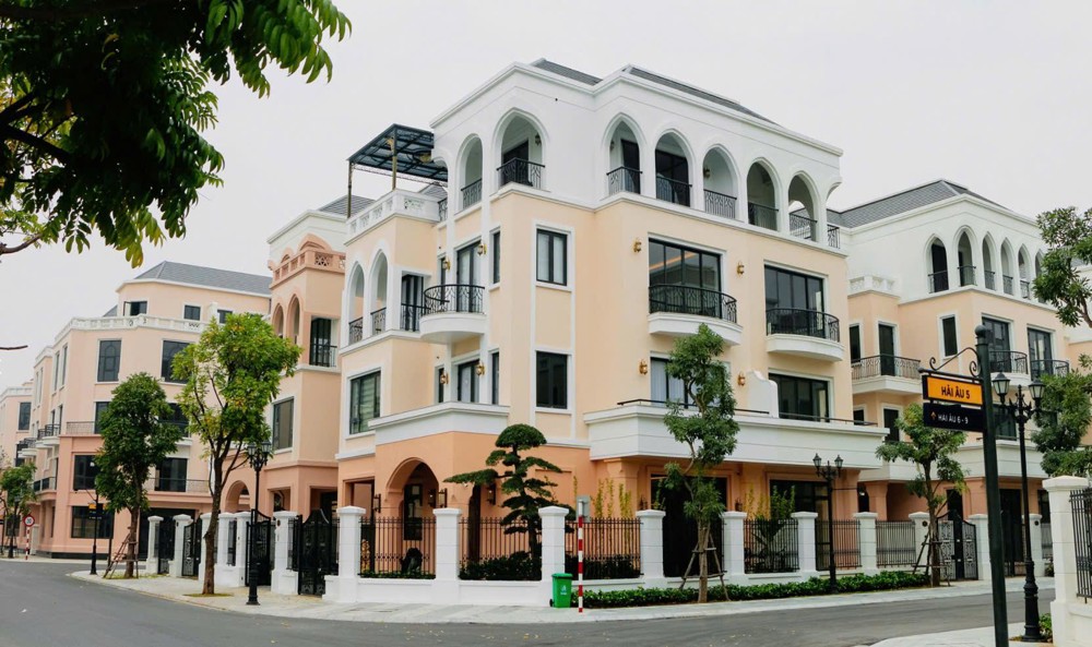 Bán liền kề tại khu san hô oceanpark2 . Gía rẻ tốt nhất thị trường ,triết khấu 25-30% . Nhiều phần