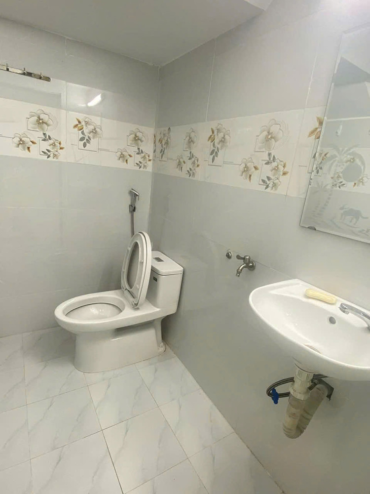 Cho Thuê Nhà 3 Tầng Nam Việt Á – View Thoáng Mát, Đường 5M