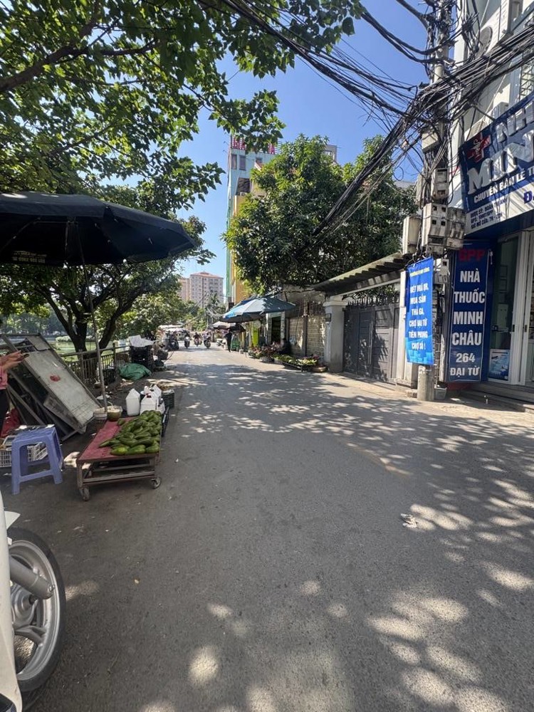 Bán Nhà Mặt Phố Đại Từ,Hn, Dt 40M2, 5 Tầng, Mt 4 M, Giá Bán 19.5 Tỷ Mô Tả: ☀ Nhà Mặt Phố, Vỉa Hè,