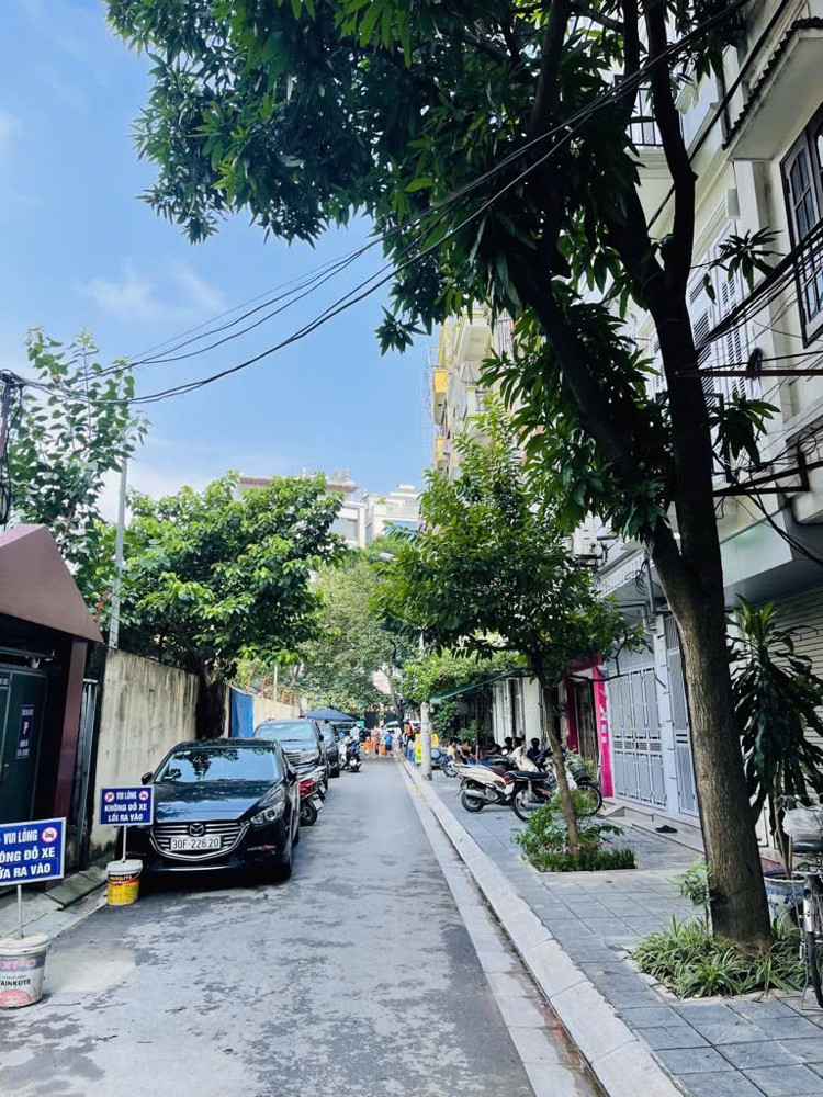 Bán Nhà Phân Lô Đáng Sở Hữu – Ô Tô Tiếp Cận Dễ Dàng – Khu Nguyễn Trãi Giao Thông Đẹp – Liên Hệ 0972