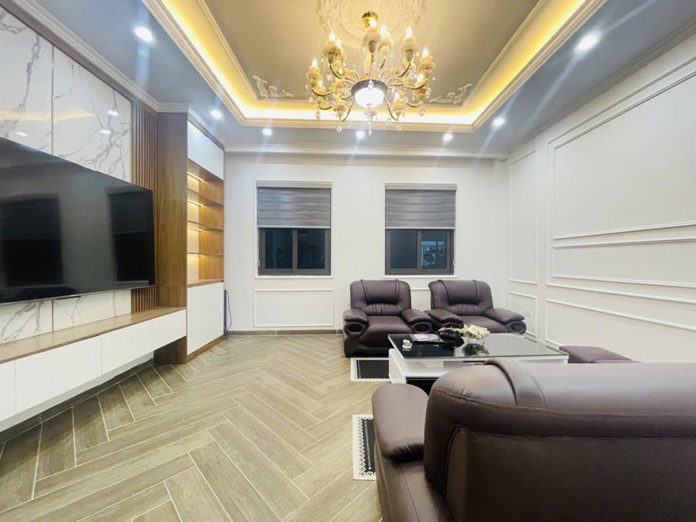 Bán Nhà Phân Lô Đáng Sở Hữu – Ô Tô Tiếp Cận Dễ Dàng – Khu Nguyễn Trãi Giao Thông Đẹp – Liên Hệ 0972