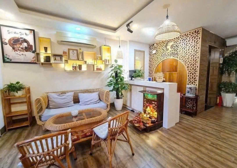 Nhà 6 Tầng MT Trần Bình Trọng – Có Thang Máy – 15.5 Tỷ