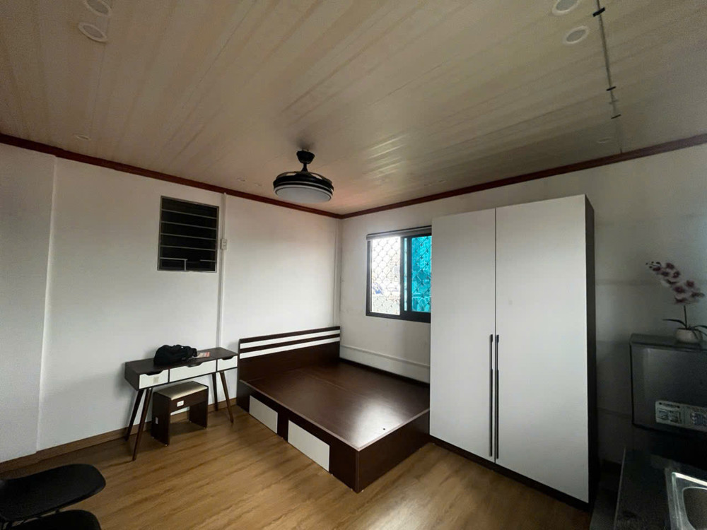 Cho Thuê Ccmn đẹp giá rẻ ngõ 116 Nhân Hoà, Thanh Xuân