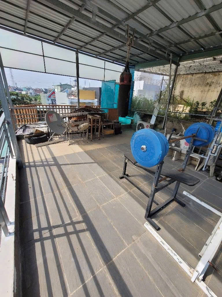 Ngay Ngã Tư Ga, căn góc hiếm 2 mặt tiền đường 8m không LG, 5x13m, 3 tầng nhỉnh 7Tỷ