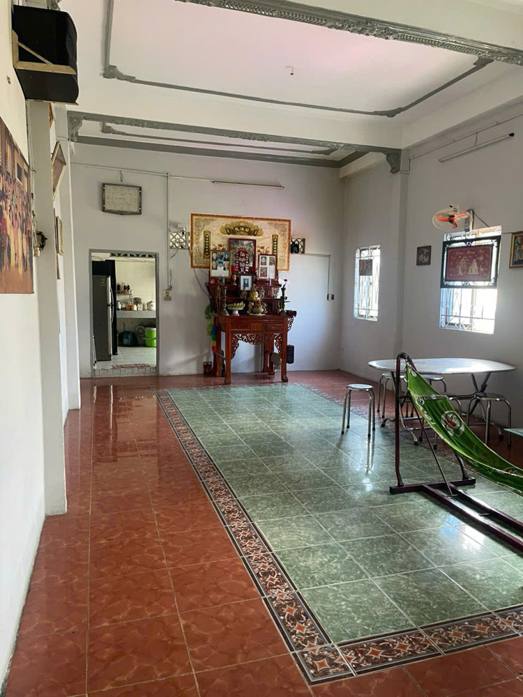 NHÀ SHR MẶT TIỀN HUỲNH THỊ NA, ĐÔNG THẠNH, HÓC MÔN 
ĐƯỜNG NHỰA THÔNG