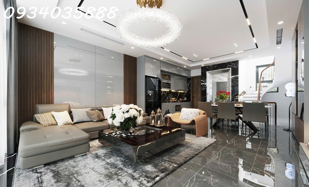 Bán nhà Ngọc Lâm ngõ Hàm Rồng Long Biên. Diện tích 65/45m²,