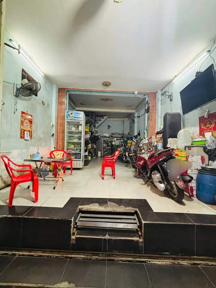 Nhà MT Đường Trần Văn Quang Phường 10 Quận Tân Bình Cũ