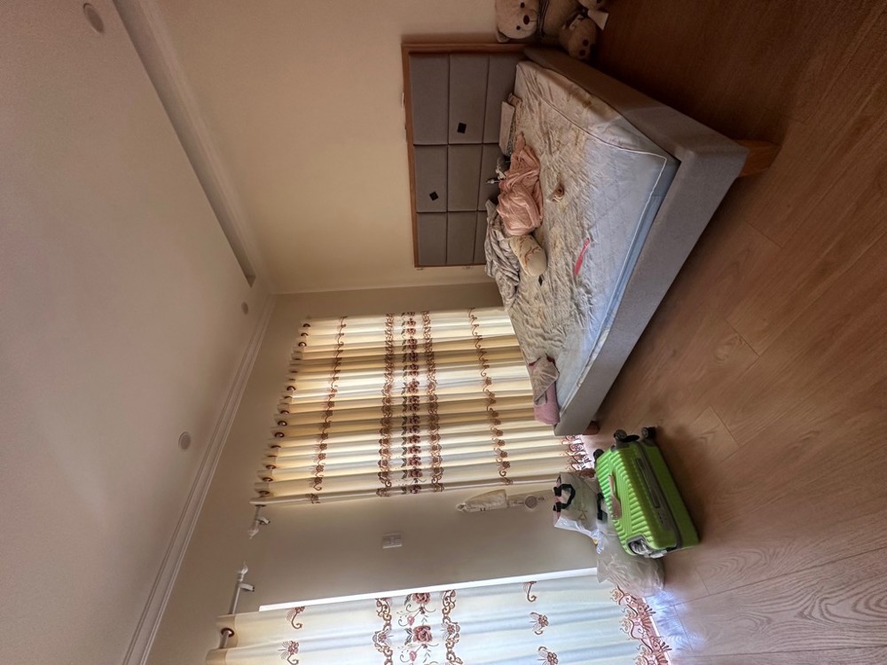 HUỲNH VĂN BÁNH, TRƯỜNG SA - XE HƠI VÀO NHÀ - SÂN TRƯỚC RỘNG THOÁNG - 5 TẦNG BTCT