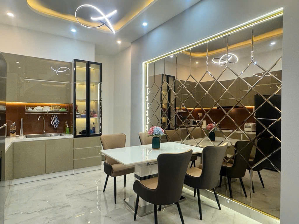 SIÊU PHẨM NHÀ ĐẸP QUẬN 10 – LÊ HỒNG PHONG – 56M² – 4 TẦNG – GIÁ 10.58 TỶ