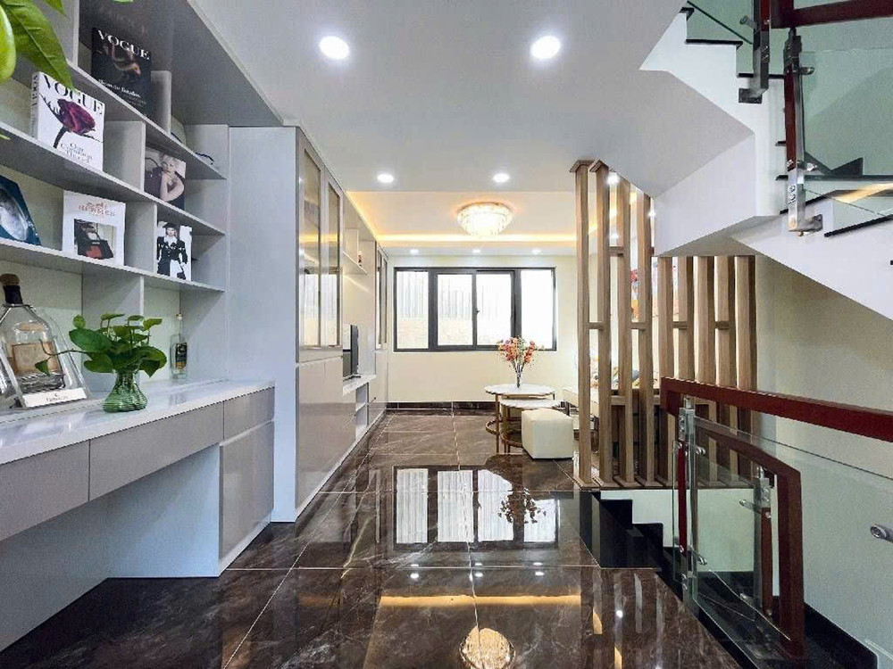 O1690 💖 Giảm 100tr! sát chợ Xóm Mới GV, SHR, Vuông, 4 tầng, 4.2x14m, 6.x tỷ