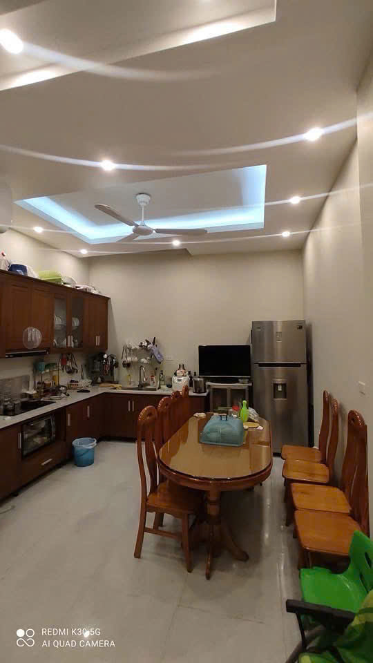 BÁN NHÀ THƯỢNG THANH LONG BIÊN, OTO ,NGÕ THÔNG,VIEW THOÁNG,DÒNG TIỀN,35M