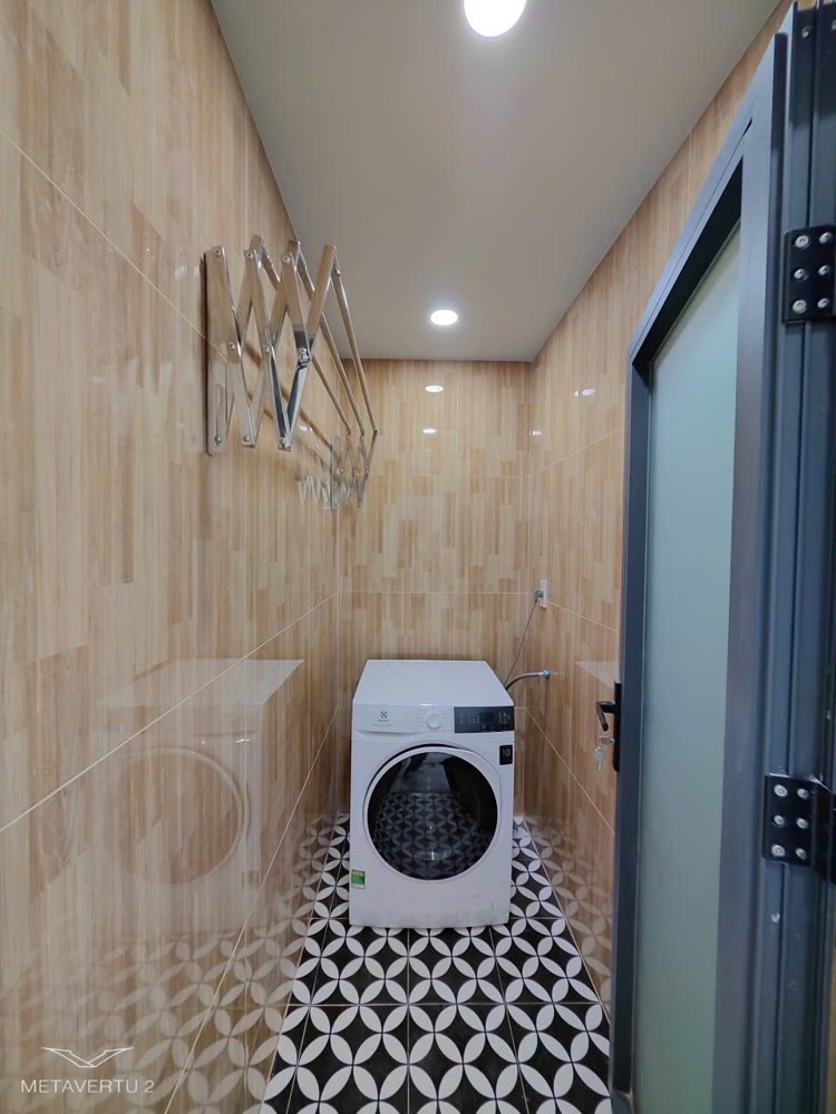 BÁN NHÀ TTTP CĂN GÓC MỚI 2 TẦNG HẺM PHAN ĐÌNH GIÓT NHA TRANG