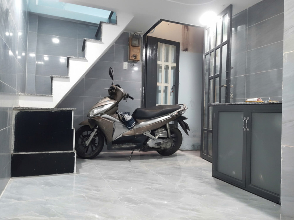 K1694 ✨ Giảm 300tr! sát chợ Tân Bình, SHR, 3 tầng, 3x4m, 1.x tỷ