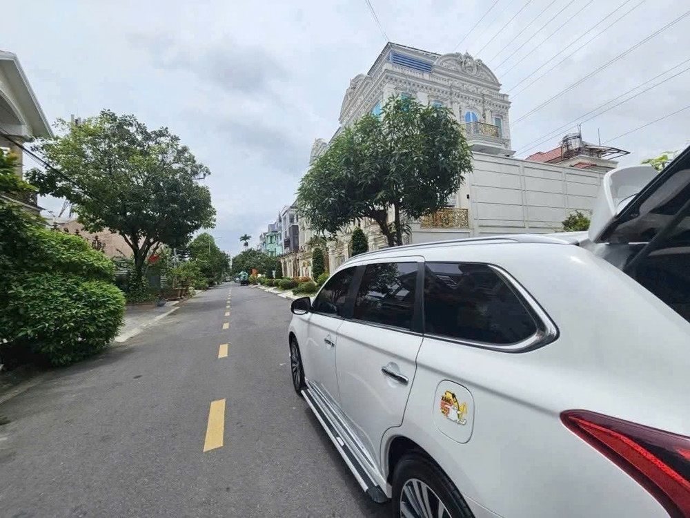 HÀNG HIẾM – NHÀ PHỐ (7X22) GÓC 2 MẶT TIỀN KHU DÂN CƯ PHÚ NHUẬN!