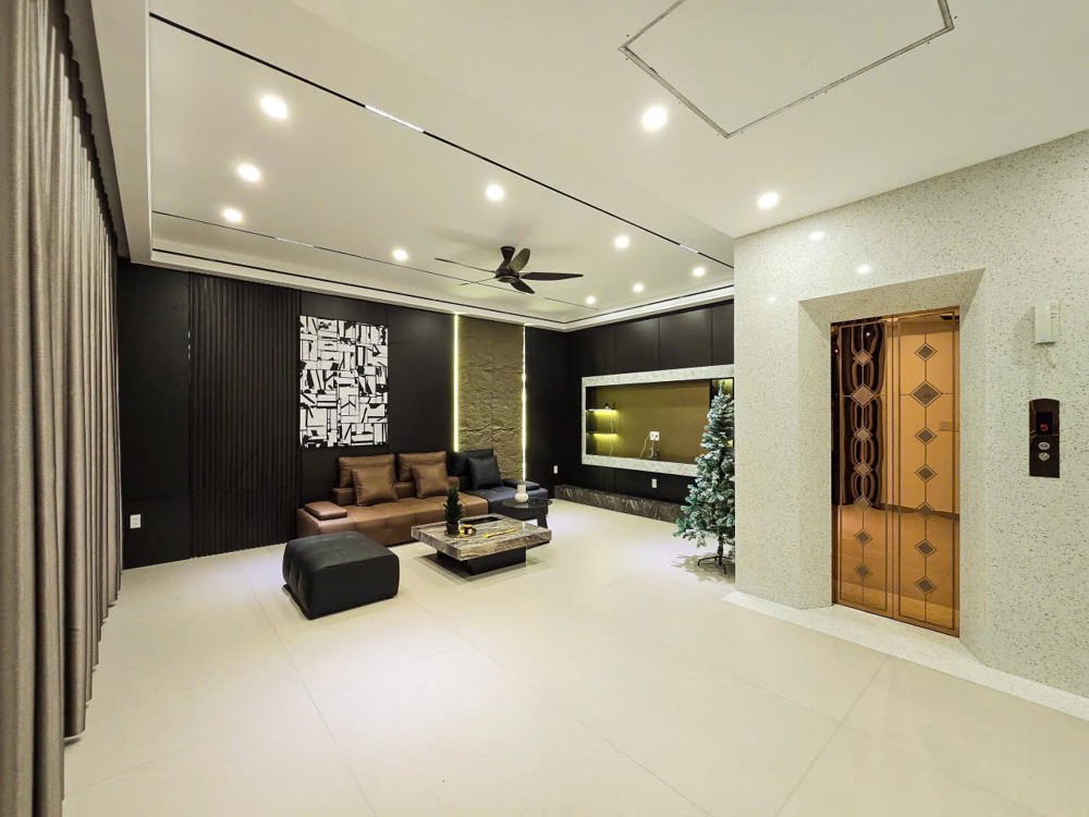 Villar 4.5 tầng - Thang Máy - FULL NỘI THẤT Số 426A Tái định cư Tam Kỳ, Phường An Biên, Hải Phòng