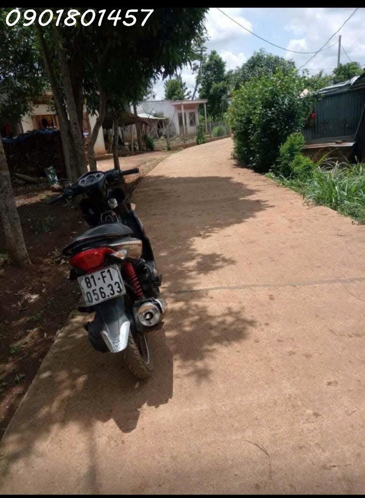 Bán đất 250m2 (100m2đất ở) 580tr ở thành phố PleiKu- Gia Lai