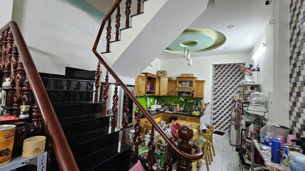 Bán Nhà Hxh Lê Đình Cẩn Bình Tân - 54M2 4 Tầng 4Pn 5Wc - 5.7 Tỷ Tl