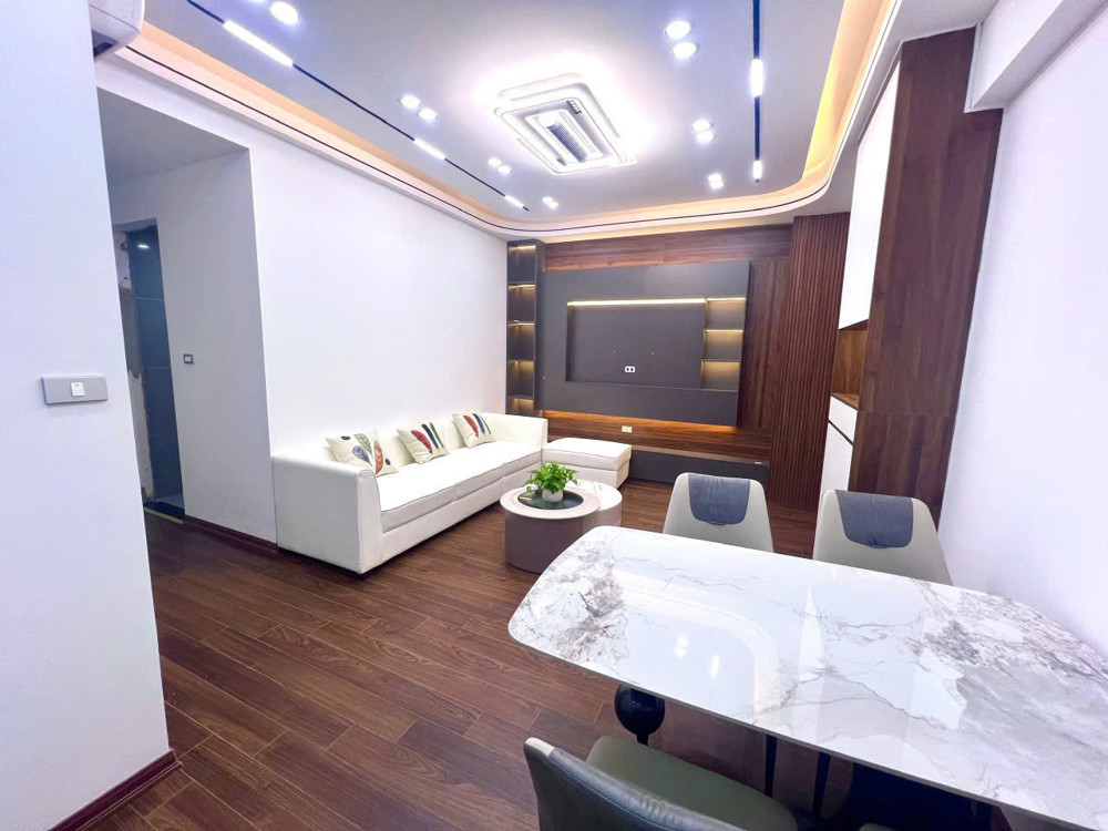 Bán căn hộ chung cư Ngoại Giao Đoàn, 75m2, 2 ngủ, 2 vệ sinh SĐCC