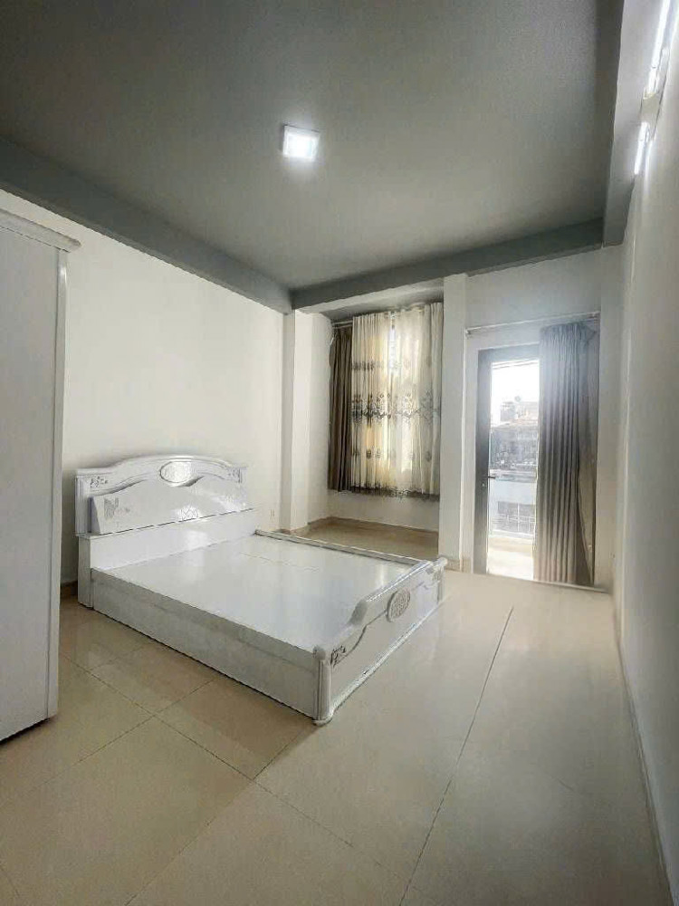 NHÀ BÁN KHU VIP Q11 – MẶT TIỀN 10M LẠC LONG QUÂN – 4 TẦNG – 3.9×16M - GIÁ 14.89 TỶ