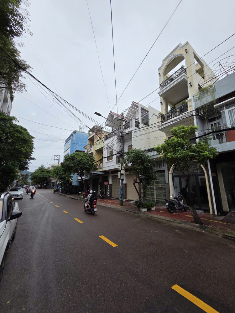 BÁN NHÀ MẶT TIỀN HAI BÀ TRƯNG – TUYẾN ĐƯỜNG VÀNG GIỮA TRUNG TÂM QUY NHƠN