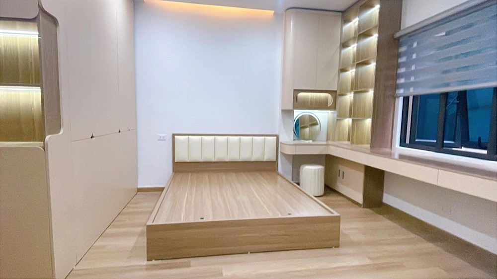 Bán Nhà Trường Chinh-32m*5 tầng*5mMT-Ôto đỗ cửa-Gần Ngã Tư Sở, BV Đại học Y- Giá 9,18 tỷ còn thương