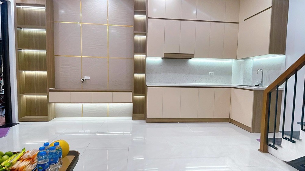 Bán Nhà Trường Chinh-32m*5 tầng*5mMT-Ôto đỗ cửa-Gần Ngã Tư Sở, BV Đại học Y- Giá 9,18 tỷ còn thương