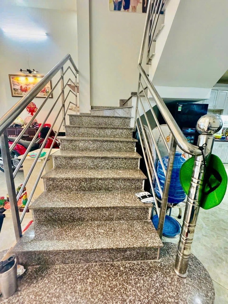 5❌10m, BÁN GẤP NHÀ 4 TẦNG,4Pn, HXH, QUANG TRUNG, P12 GÒ VẤP, 5 TỶ ++