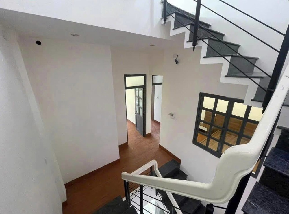 BÁN NHÀ 3 TẦNG MẶT TIỀN NGÔ BÀN – GẦN CHUNG CƯ XUÂN THỦY, TRUNG TÂM QUY NHƠN