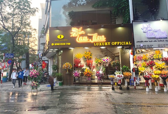 ⚡️Phải Nhanh! MẶT PHỐ KINH DOANH VỈA HÈ - SỔ RIÊNG KO QH - 5 TỈ! 🏡 Bán nhà Đống Đa