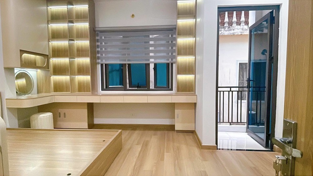 Bán Nhà Kim Giang, ngõ thông ô tô-37m*5 tầng-Gần ĐH Thăng Long, Khu Đô thị- 12 tỷ