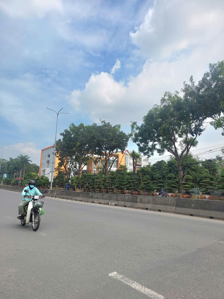 Lô đất biệt thự 320  16 x 20 KDC Nam Long D3, Liên Phường, Phước Long B, chỉ 27ty