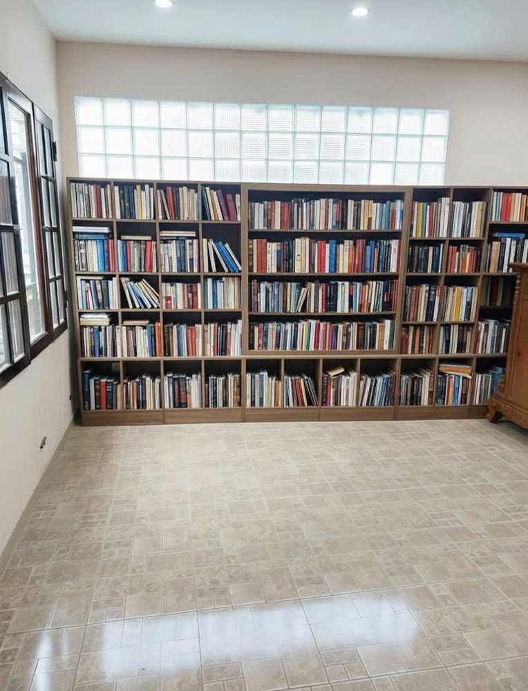 Bán nhà Pháo Đài Láng_mặt phố_lô góc_kd đỉnh, sầm uất_100m2_giá chào 38 tỷ