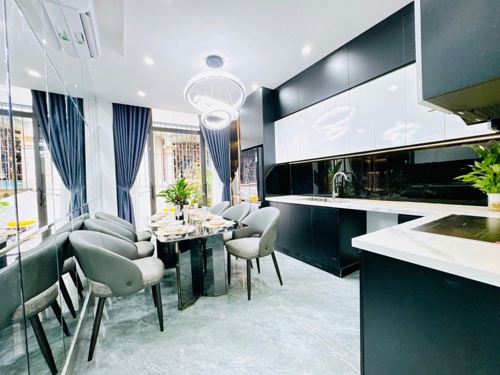 trần duy hưng 52m x6 tầng thang máy,ngõ thông KD,1 nhà ra phố,ô tô đỗ cửa 16,9 tỷ