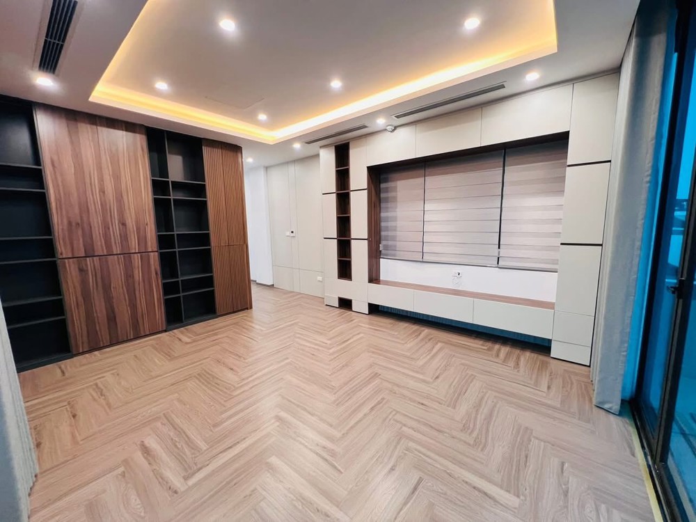 Trung Yên ô tô tránh hoạt động, vỉa hè ngõ thông, 60m, 28 Tỷ, mặt tiền 5m