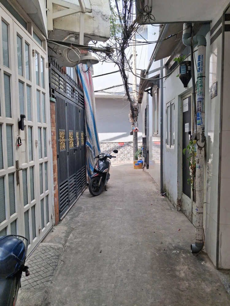 NHÀ CÒN MỚI GIÁ TỐT – CHỈ DỌN ĐỒ VÀO Ở LIỀN ( Ngân hàng hổ trợ vay 2,5 tỷ)