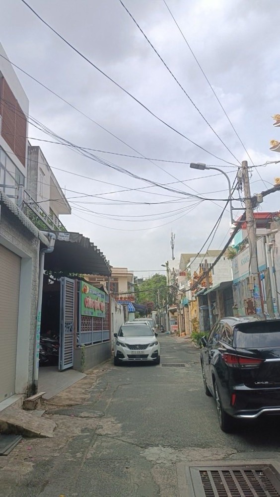 23.9 TỶ – SIÊU PHẨM MẶT TIỀN BÌNH THỌ – GẦN ĐH SPKT & GA METRO – HIẾM NHÀ BÁN