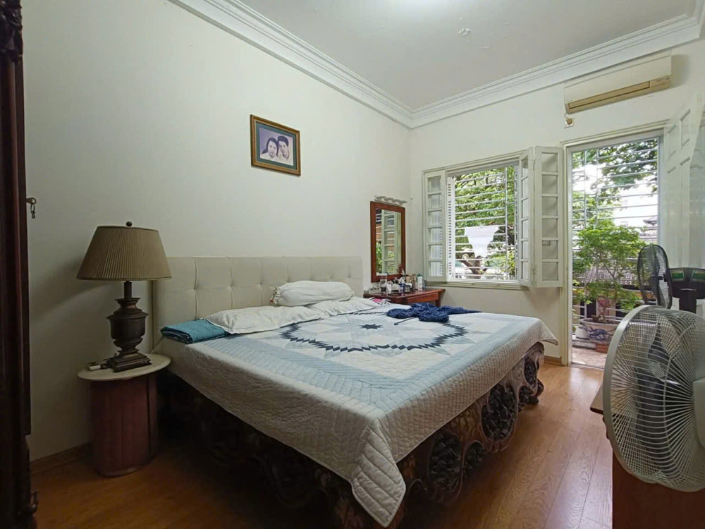 Bán Nhà Tô Vĩnh Diện, Lô góc, Ôtô đỗ cửa-60m*5 tầng*6mMT- Gần trường, Chợ- 18,9 tỷ có TL