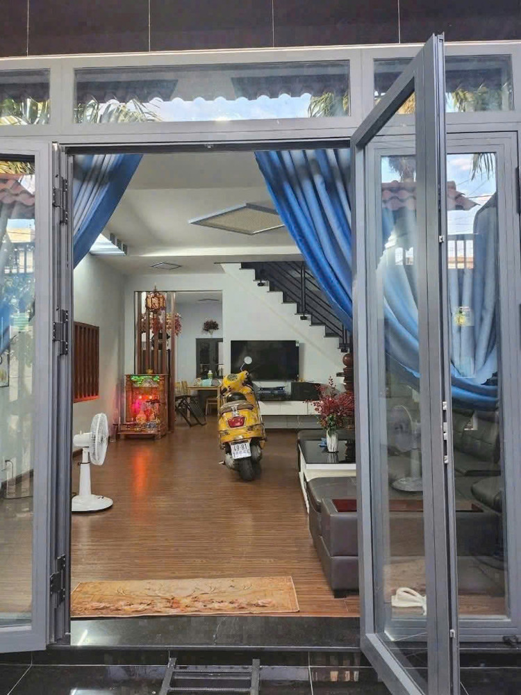 NHÀ ĐẸP (8x20M) ĐƯỜNG 7M TÔ KÝ, THỚI TAM THÔN, HÓC MÔN VỊ TRÍ VÀNG CHỈ 7.7 TỶ!