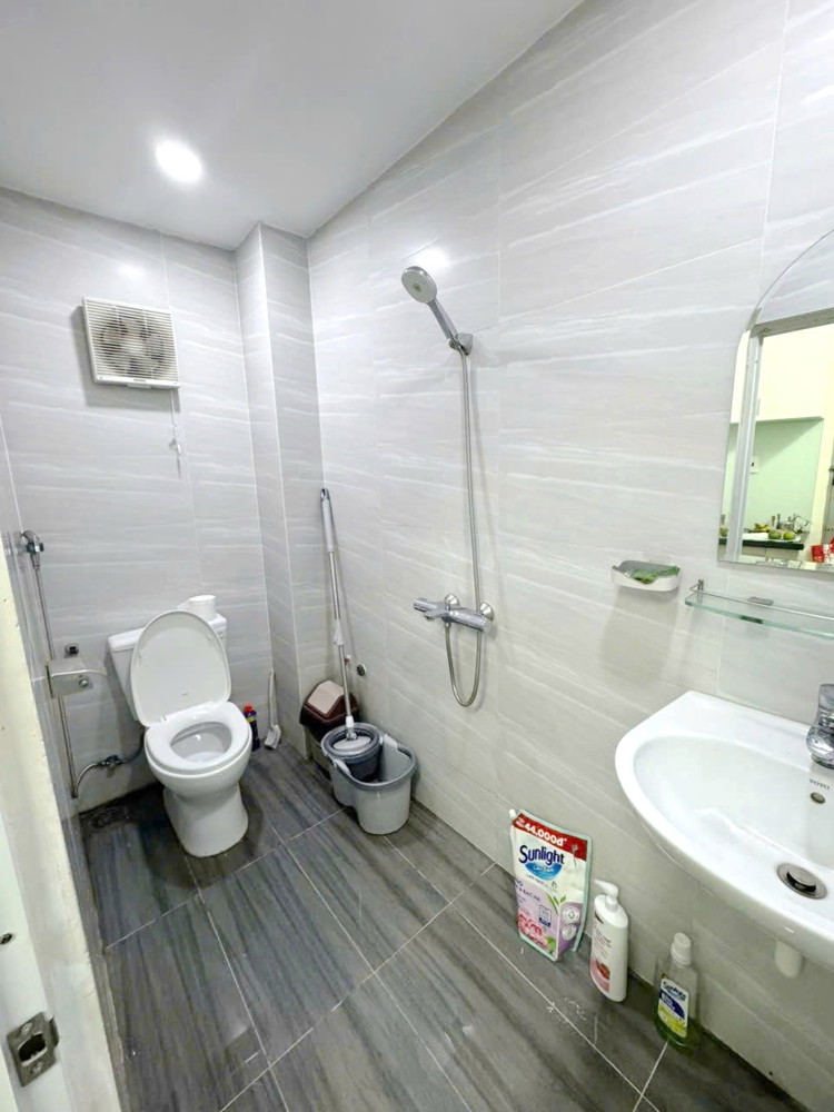 Nhà 4*14m vị trí đẹp HXH Dạ Nam P.Chánh Hưng