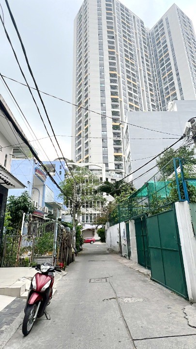 Nhà hẻm oto Bùi Minh Trực P6Q8 - Giá 6.7 Tỷ (TL)