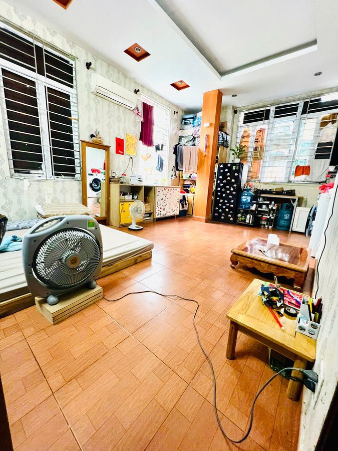 BÁN NHÀ MẶT NGÕ THÔNG KINH DOANH Đường Láng 45m2 X 5 Tầng 15.8 tỷ Đống Đa Hà Nội