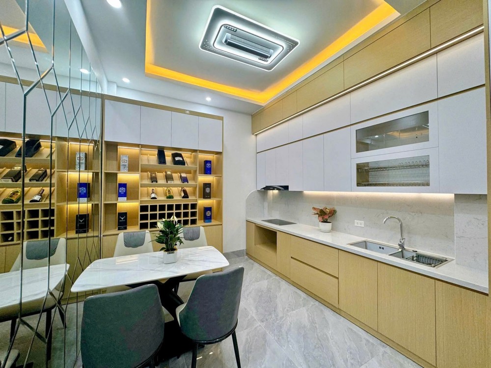 BÁN NHÀ KHƯƠNG HẠ THANH XUÂN GARA Ô TÔ KINH DOANH FULL NỘI THẤT 46M 14,5 TỶ