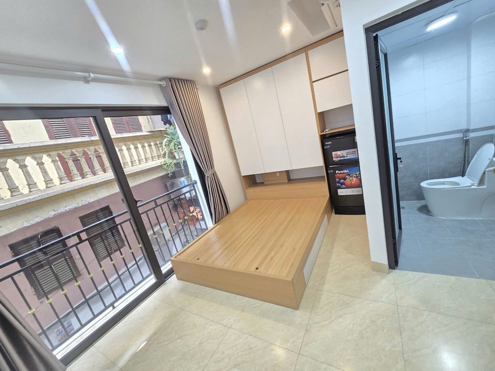 BÁN CĂN HỘ DÒNG TIỀN Đường Láng 70 m2 X 7 Tầng 18 phòng 26 Tỷ Đống Đa Hà Nội