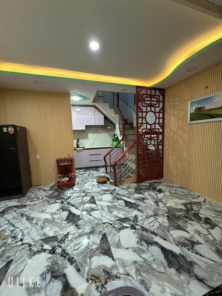 NHÀ ĐẸP- GIÁ TỐT chính chủ cần bán nhanh căn nhà vị trí đẹp tại huyện Nhà Bè, TPHCM