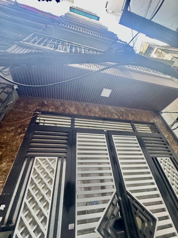 BÁN CĂN HỘ DÒNG TIỀN Tam Khương 38/45 m2 X 8 Tầng,18.5 tỷ Đống Đa- Hà Nội