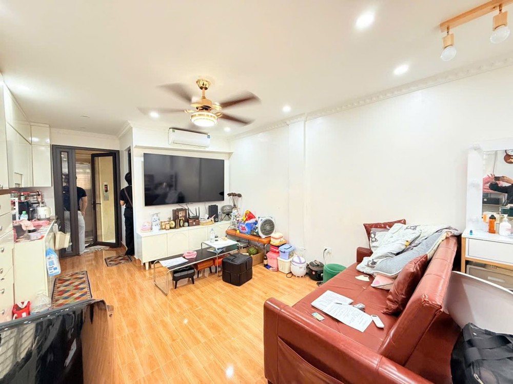 BÁN CĂN HỘ DÒNG TIỀN Tam Khương 38/45 m2 X 8 Tầng,18.5 tỷ Đống Đa- Hà Nội