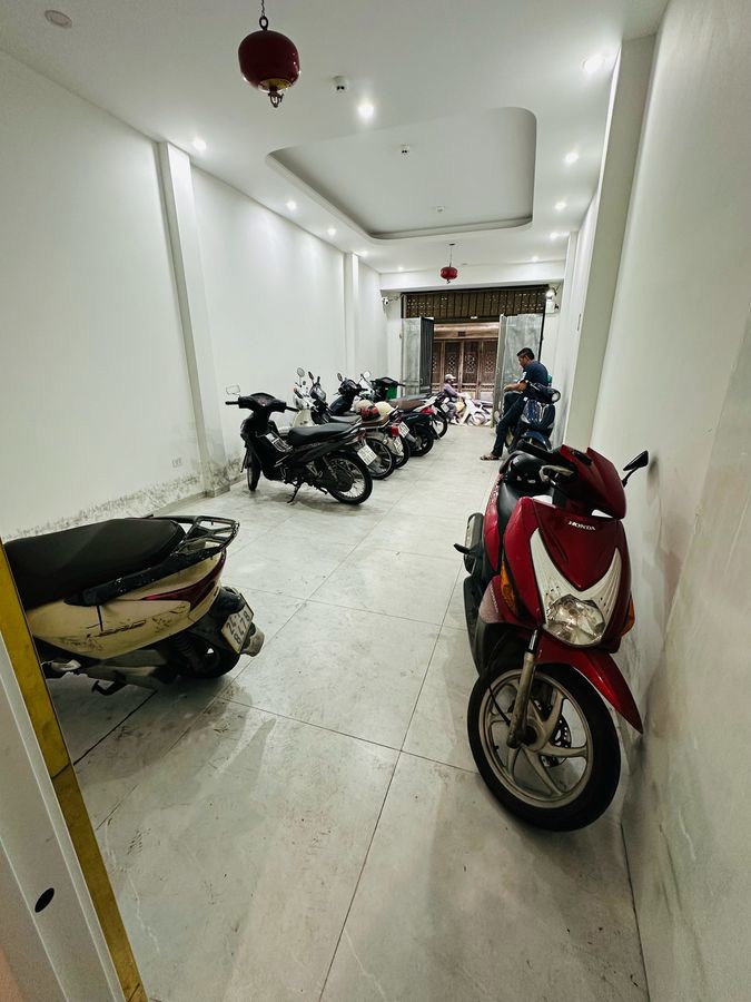 BÁN CĂN HỘ DÒNG TIỀN Chợ Khâm Thiên 71m2 7 Tầng 12 phòng 25 Tỷ Đống Đa Hà Nội