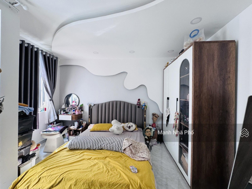 BÁN NHÀ HOÀNG HOA THÁM P5 PHÚ NHUẬN 4 TẦNG FULL NT 5PN 36m² 6.5T TL